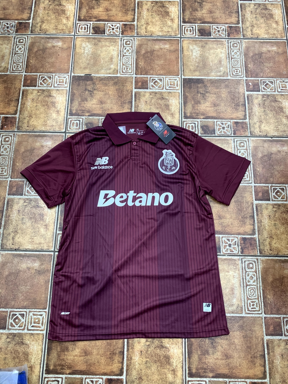 New Balance Men's Maroon FC Porto 2026/27 Away Jersey Size M